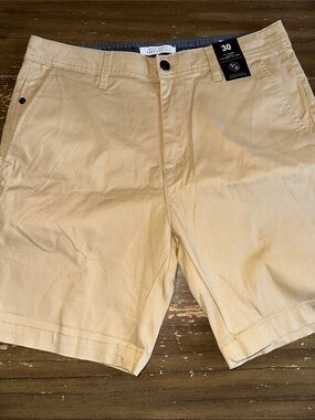 Michael Brandon shorts 30*